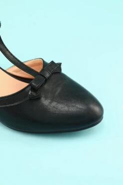 Leather Black Chunky Heels 14 Leather Black Chunky Heels -Zapaka Sales Store 19120410733