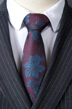 Black Pinstriped Double-Breasted 3-Piece Men's Suit -Zapaka Sales Store CGGXH01104 Black 4