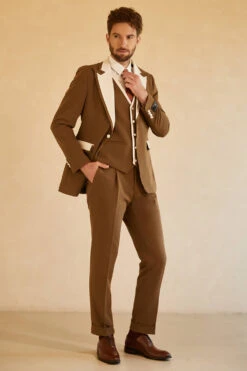 Peak Lapel Single Button Brown Men's Wedding Suits -Zapaka Sales Store CGGXH0735 Brown 1 first