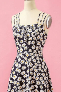 Black Floral Print Daisy Casual Dress -Zapaka Sales Store YYCGHX051106 black 04