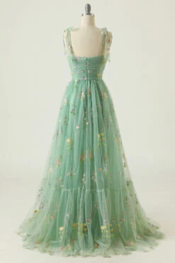 Champagne Embroidery Long Prom Dress -Zapaka Sales Store YYLH20419 Green 4 2138c0ae d713 4188 aeec 9ba00e657fc5