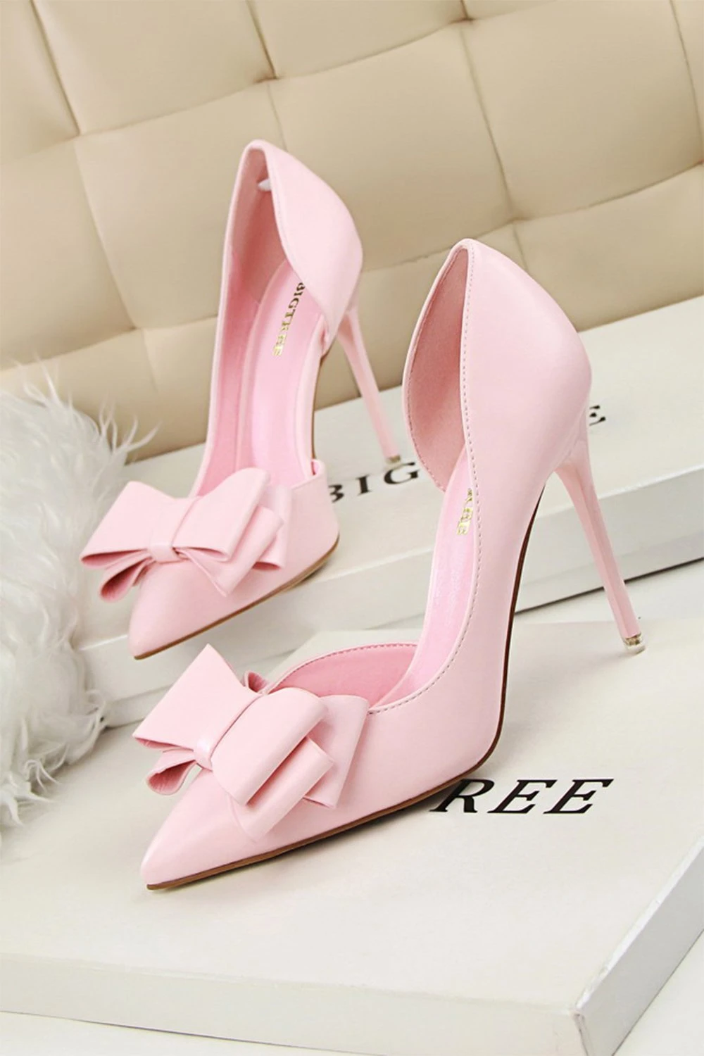 Sweet Bow Pointed Side Hollow High Heels 7 Sweet Bow Pointed Side Hollow High Heels - Image 7