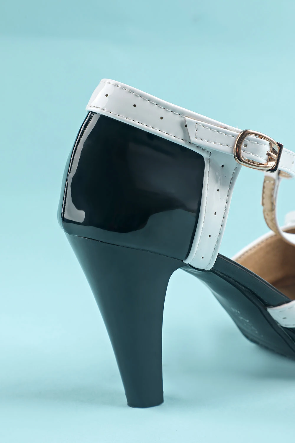 Vintage Red T-Strap Heels 8 Vintage Red T-Strap Heels - Image 8