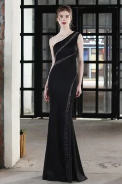 Black Mermaid Prom Dress With Beading