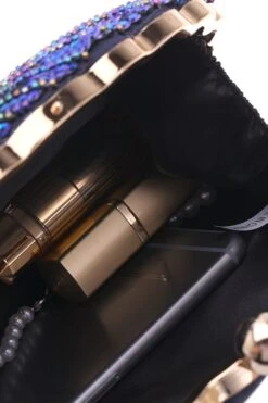 Peacock Green Beaded Shell Shaped Clutch -Zapaka Sales Store ZPKCGZL21655 Peacock Green 4