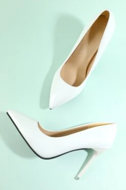 Elegant Pointy Heels -Zapaka Sales Store fa97a58607c7e697cf7e25f828cd01b3